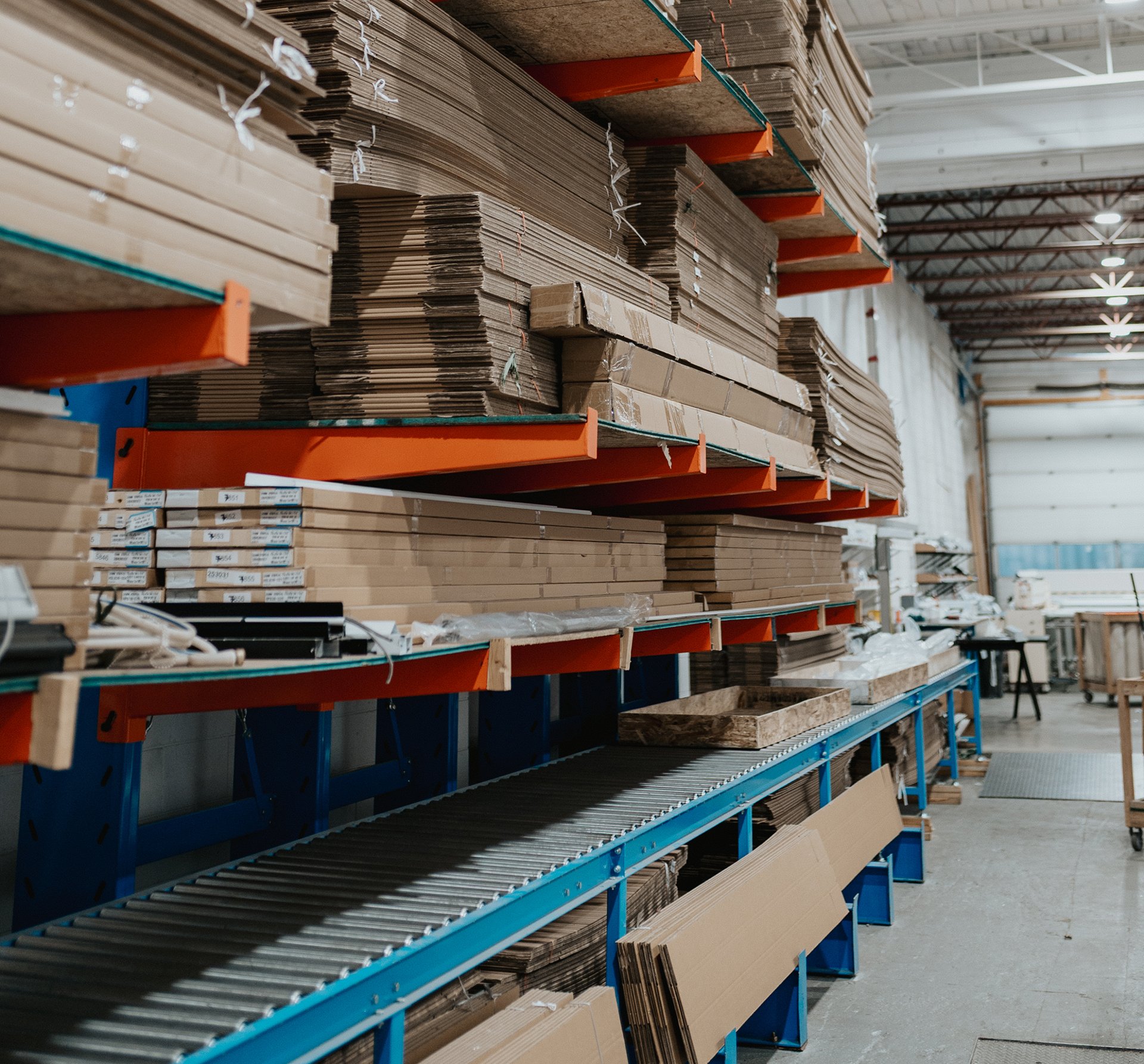 New-construction Alberta home outfitted with builder-grade custom blinds by Novo Blinds