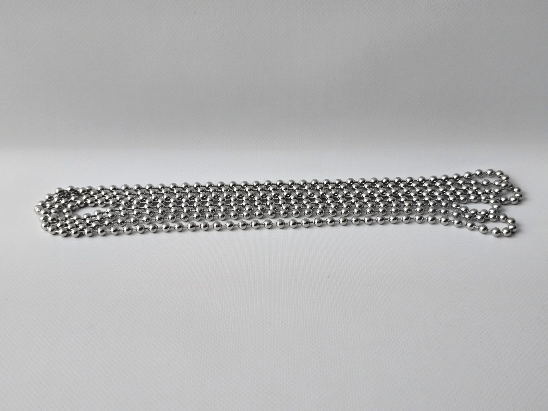 Chains & Stops