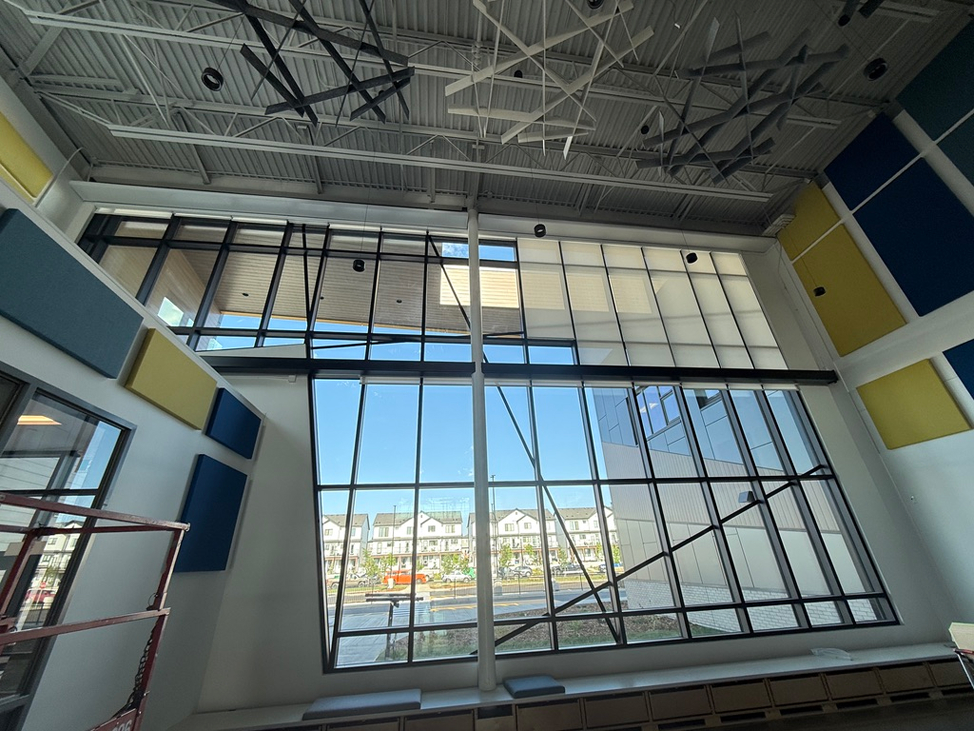 Custom roller blinds for commercial recreational usage