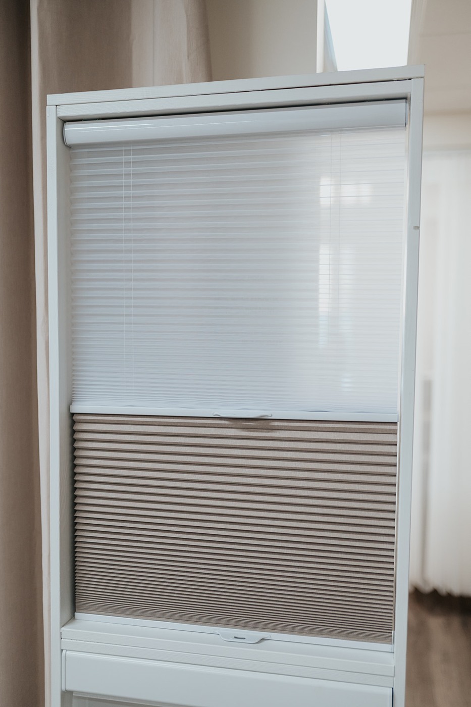 Novo honeycomb cellular shades — Eclipse · sheer and cellular fabric